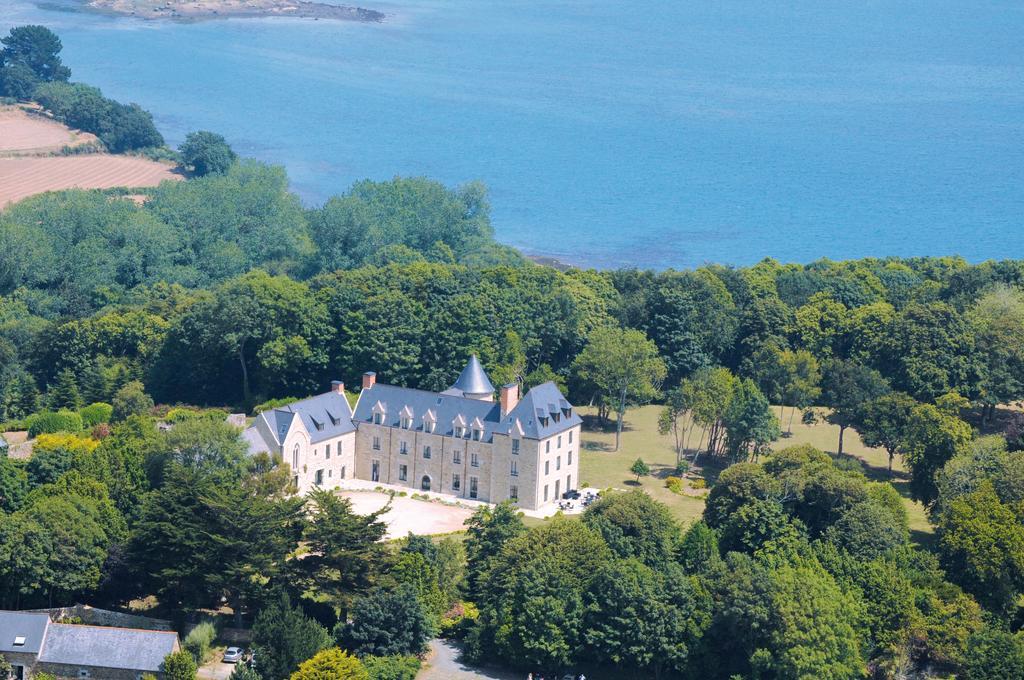 Manoir De Kergrec'H Plougrescant Exterior foto